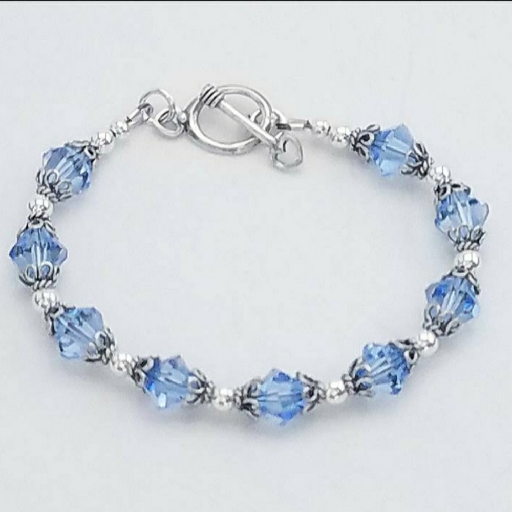 Sterling & Swarovski Blue Bracelet 7.25" Toggle - Picture 3 of 5